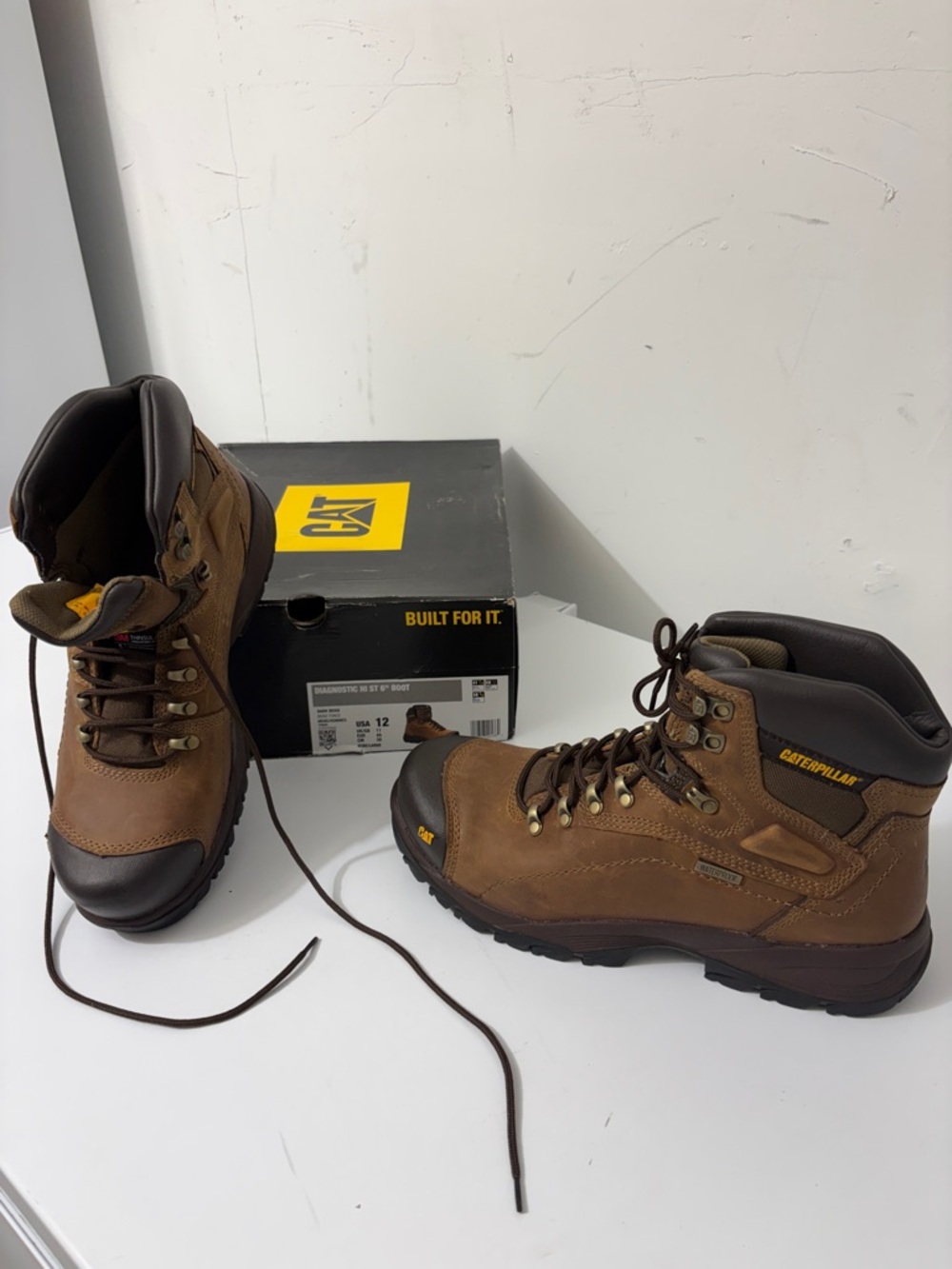 CAT Men's Diagnostic Hi Waterproof Steel Toe Work Boots – Size 12